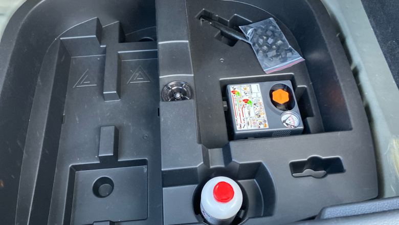 Nissan Juke 1.0 DiG-T N-Connecta 5dr Petrol Hatchback